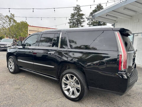 2015 Cadillac Escalade ESV Premium