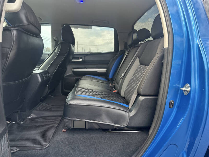 2018 Toyota Tundra SR5