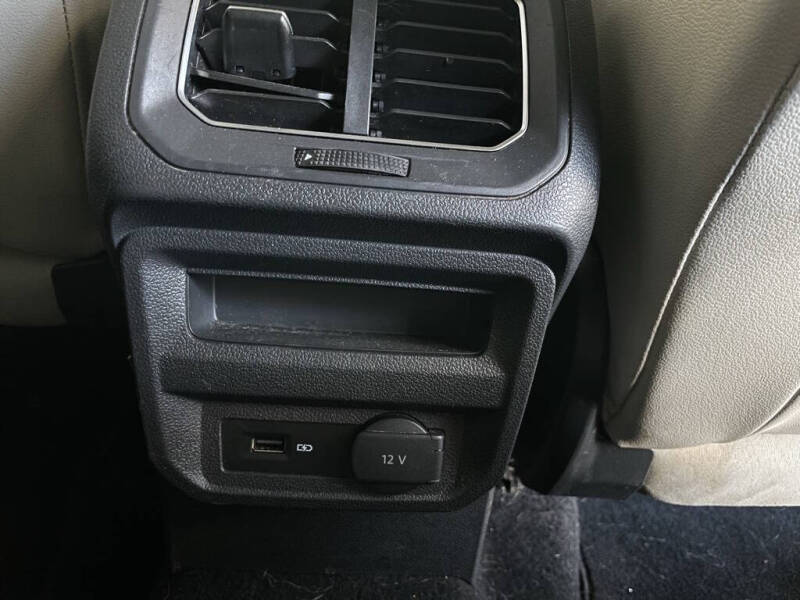 2018 Volkswagen Tiguan 2.0T SE