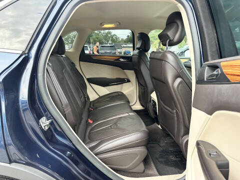 2016 Lincoln MKC Select