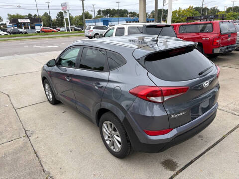 2016 Hyundai Tucson SE