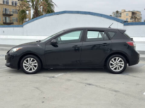 2013 Mazda MAZDA3 i Touring