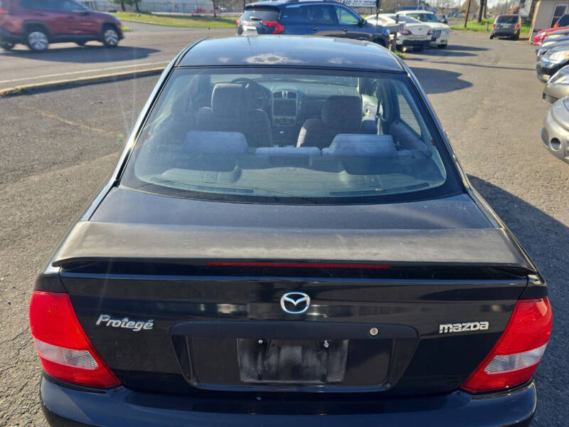 2003 Mazda Protege ES