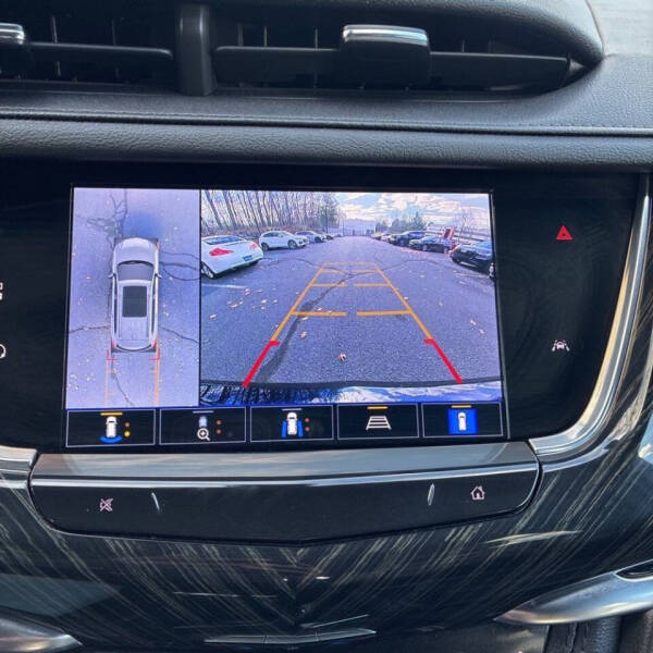 2022 Cadillac XT6 Premium Luxury