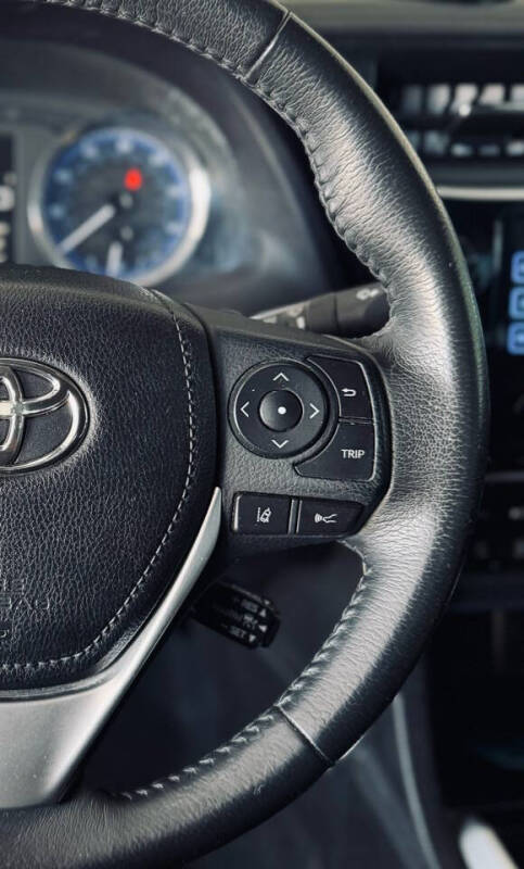 2017 Toyota Corolla XLE