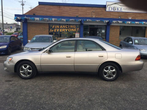 1997 Lexus ES 300 for sale at Duke Automotive Group in Cincinnati OH