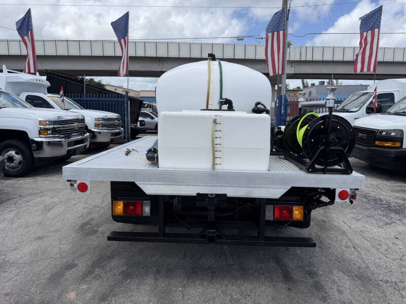 2014 Isuzu NPR