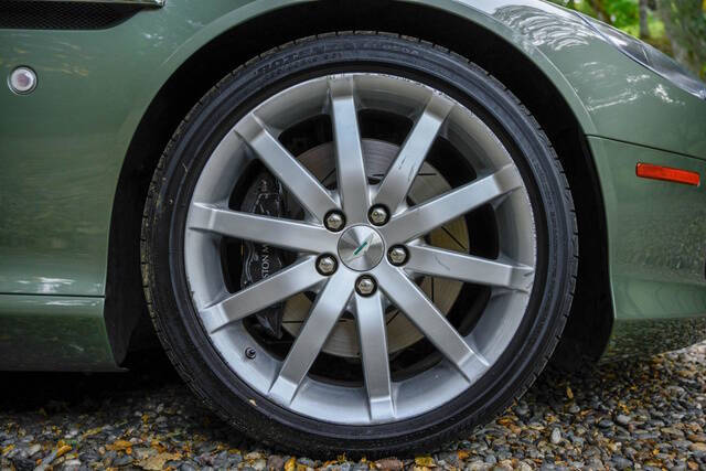 2006 Aston Martin DB9 Volante