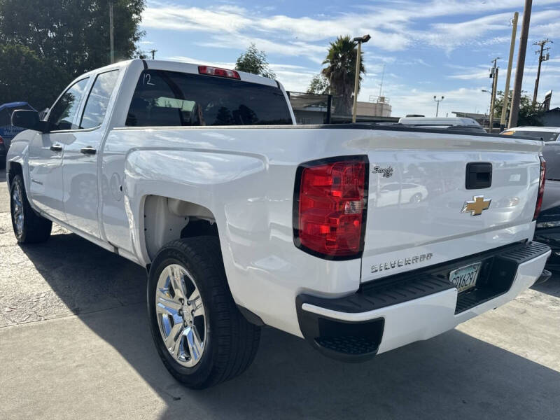 2017 Chevrolet Silverado 1500 Custom