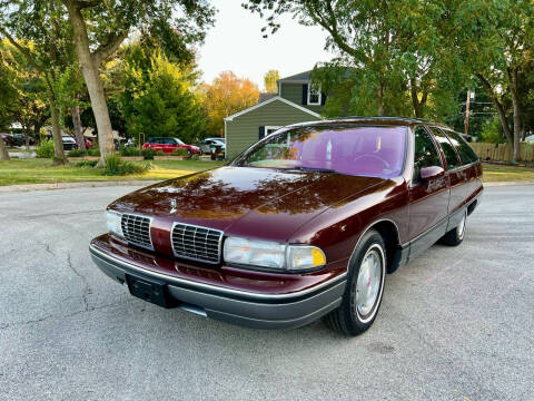 1992 Oldsmobile Custom Cruiser for sale at London Motors in Arlington Heights IL