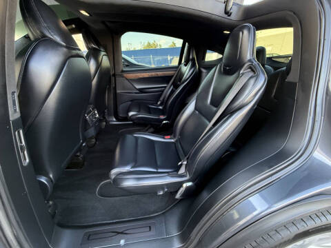 2020 Tesla Model X Long Range Plus