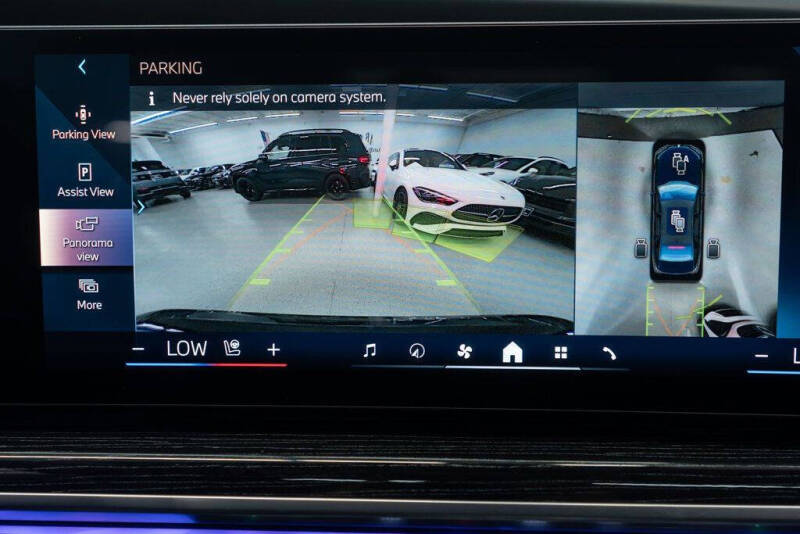 2025 BMW 7 Series 740i xDrive