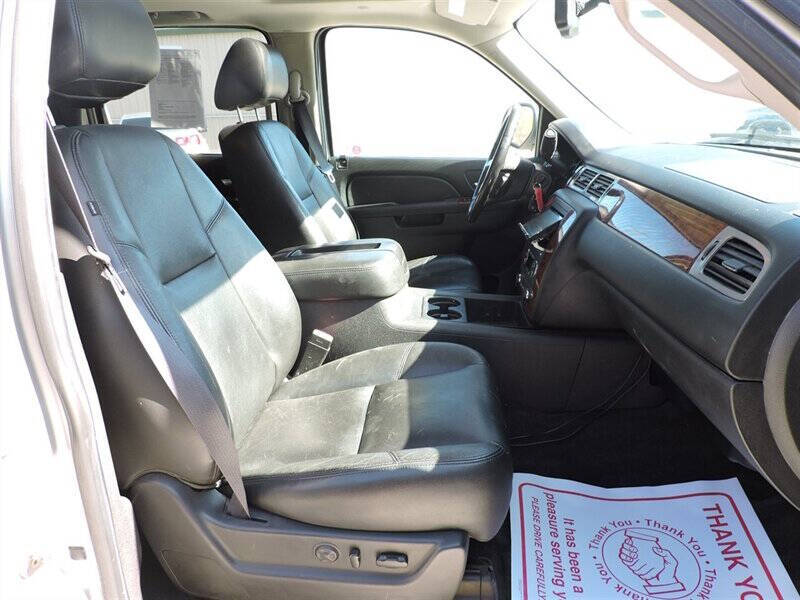 2013 Chevrolet Avalanche LT Black Diamond