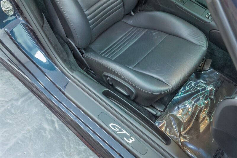 2004 Porsche 911 GT3