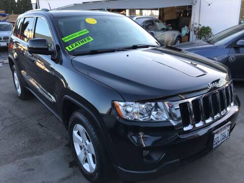 2013 Jeep Grand Cherokee for sale at CAR GENERATION CENTER, INC. in Los Angeles CA