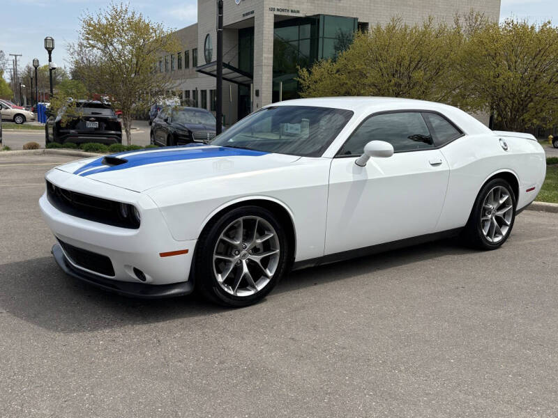 2022 Dodge Challenger GT's photo