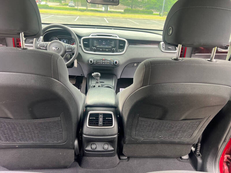 2017 Kia Sorento LX