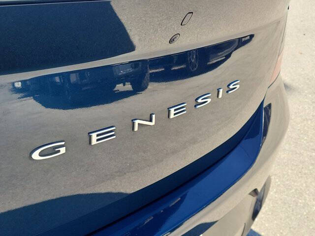 2023 Genesis G70