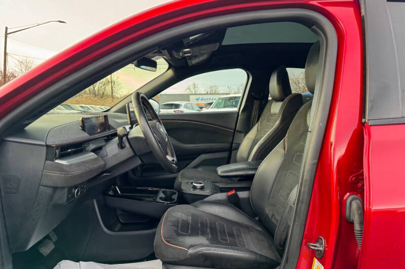 2022 Ford Mustang Mach-E GT