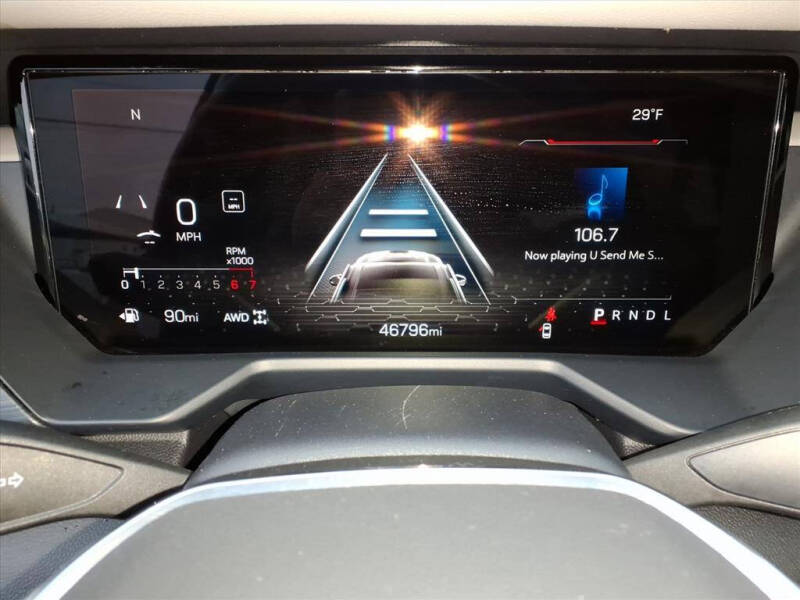 2024 GMC Acadia Elevation