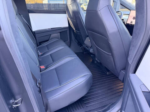 2024 Tesla Cybertruck