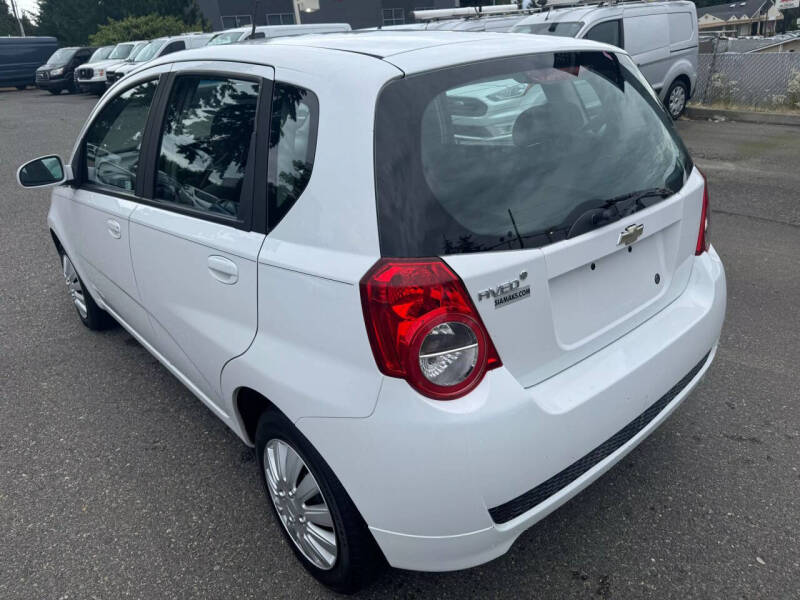 2011 Chevrolet Aveo Aveo5 LT