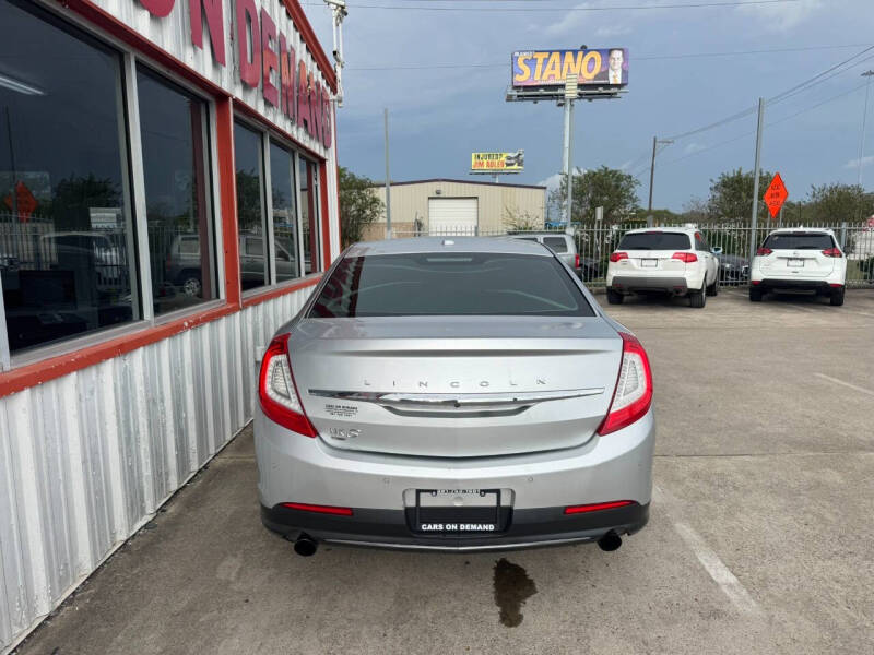 2015 Lincoln MKS EcoBoost