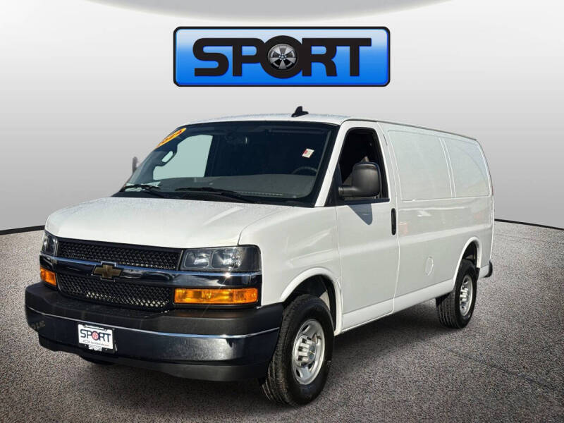 2024 Chevrolet Express 2500