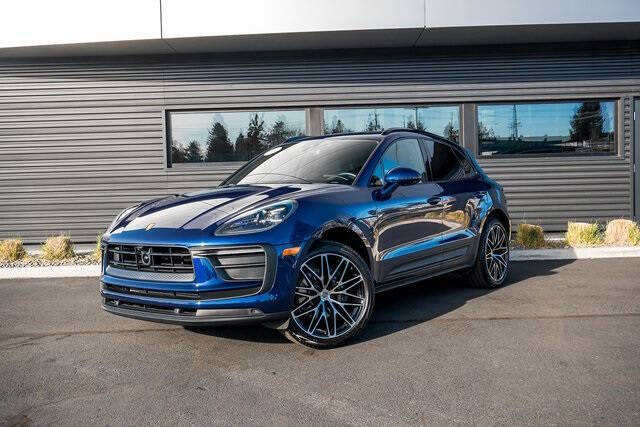 2025 Porsche Macan