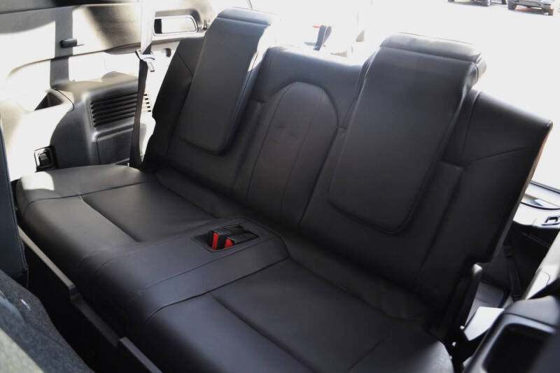 2023 Mitsubishi Outlander PHEV SE