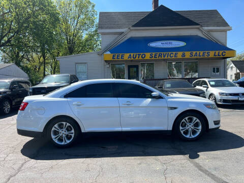 2013 Ford Taurus for sale at EEE AUTO SERVICES AND SALES LLC - CINCINNATI in Cincinnati OH