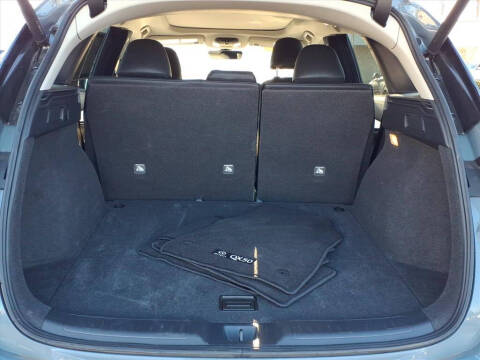 2025 Infiniti QX50 Luxe