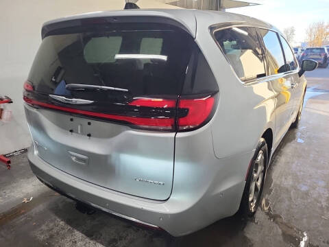 2024 Chrysler Pacifica Limited