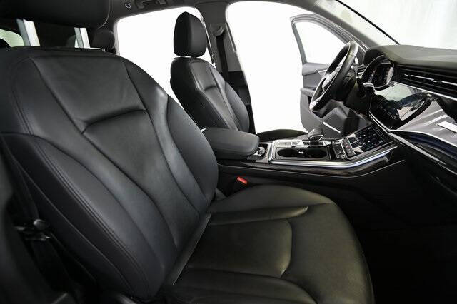 2022 Audi Q7 quattro Premium Plus 55 TFSI