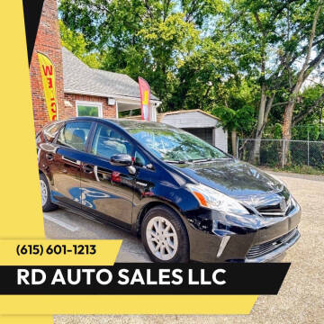 2014 Toyota Prius v Three