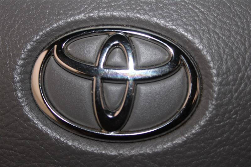 2006 Toyota Sequoia SR5