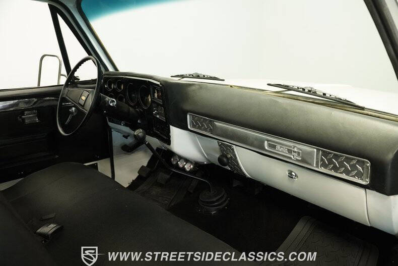 1973 Chevrolet C/K 30 Series