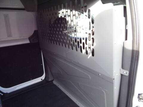 2017 Nissan NV200 SV