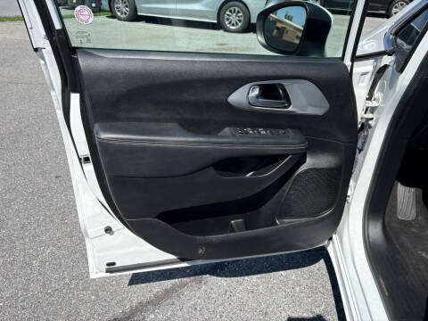 2023 Chrysler Pacifica Touring