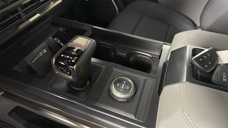 2025 GMC HUMMER EV 2X