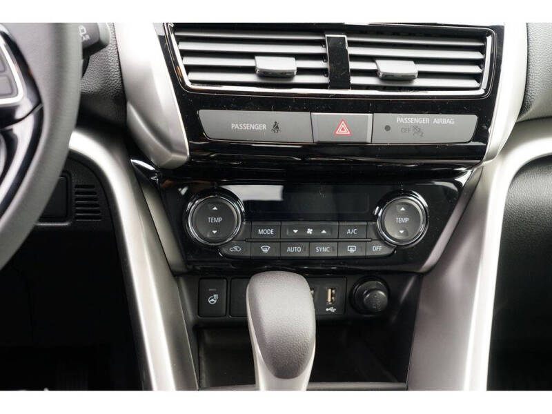 2025 Mitsubishi Eclipse Cross SEL