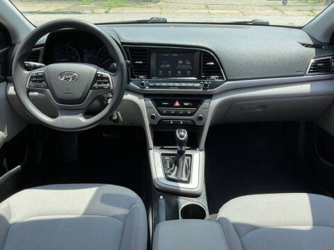 2018 Hyundai Elantra