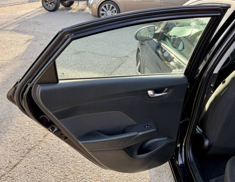 2021 Hyundai Accent SE