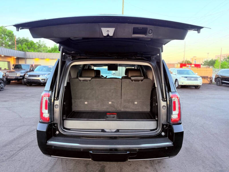 2017 GMC Yukon Denali