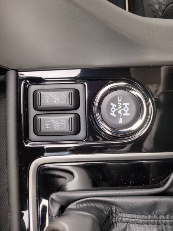 2026 Mitsubishi Eclipse Cross LE