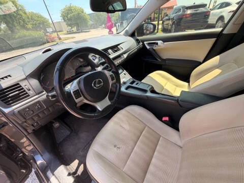 2011 Lexus CT 200h Premium