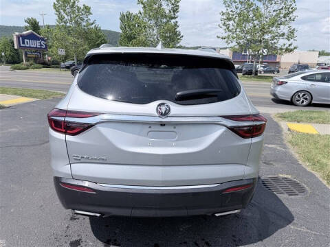 2020 Buick Enclave Essence