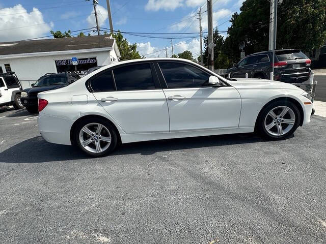 2015 BMW 3 Series 320i