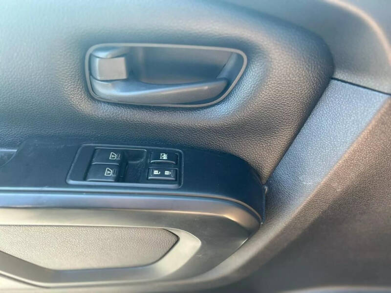 2017 Nissan Titan XD S