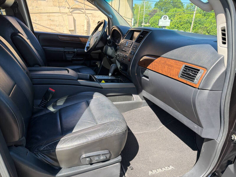 2010 Nissan Armada Platinum